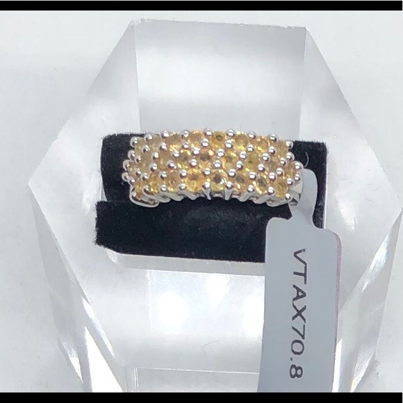 Genuine Yellow Sapphire Ring - Picture 3 of 4